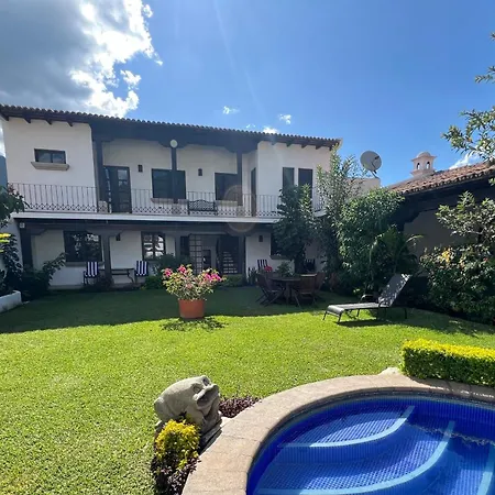 Villa Azvlik